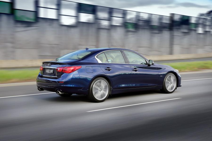  Infiniti Q50S 3.0t 2016 года  (AU) (фото 14 из 22)